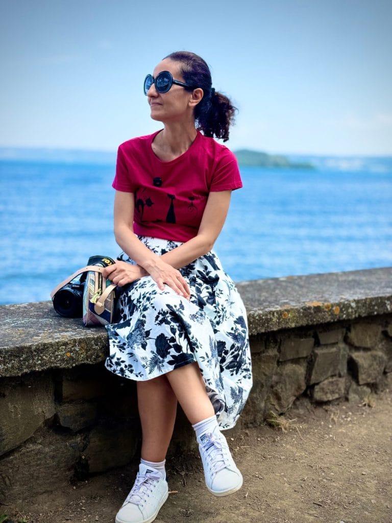Image: Angela Corrias in Bolsena Lake included in the Discover Lazio tour.