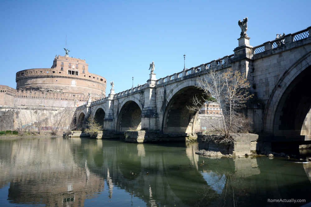 Image: Audio guide to Ponte Sant'Angelo bridge in Rome by Angela Corrias travel designer in Italy.